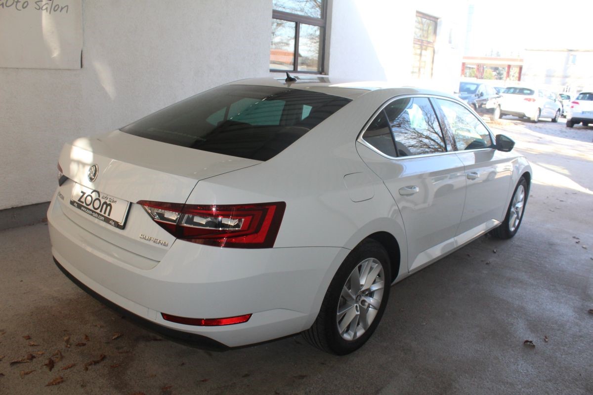 Škoda SUPERB 2.0 TDI DSG
