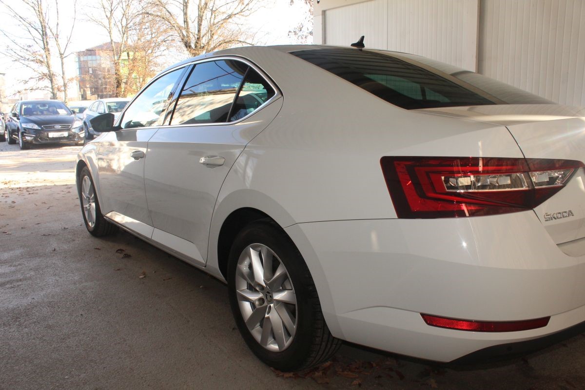 Škoda SUPERB 2.0 TDI DSG