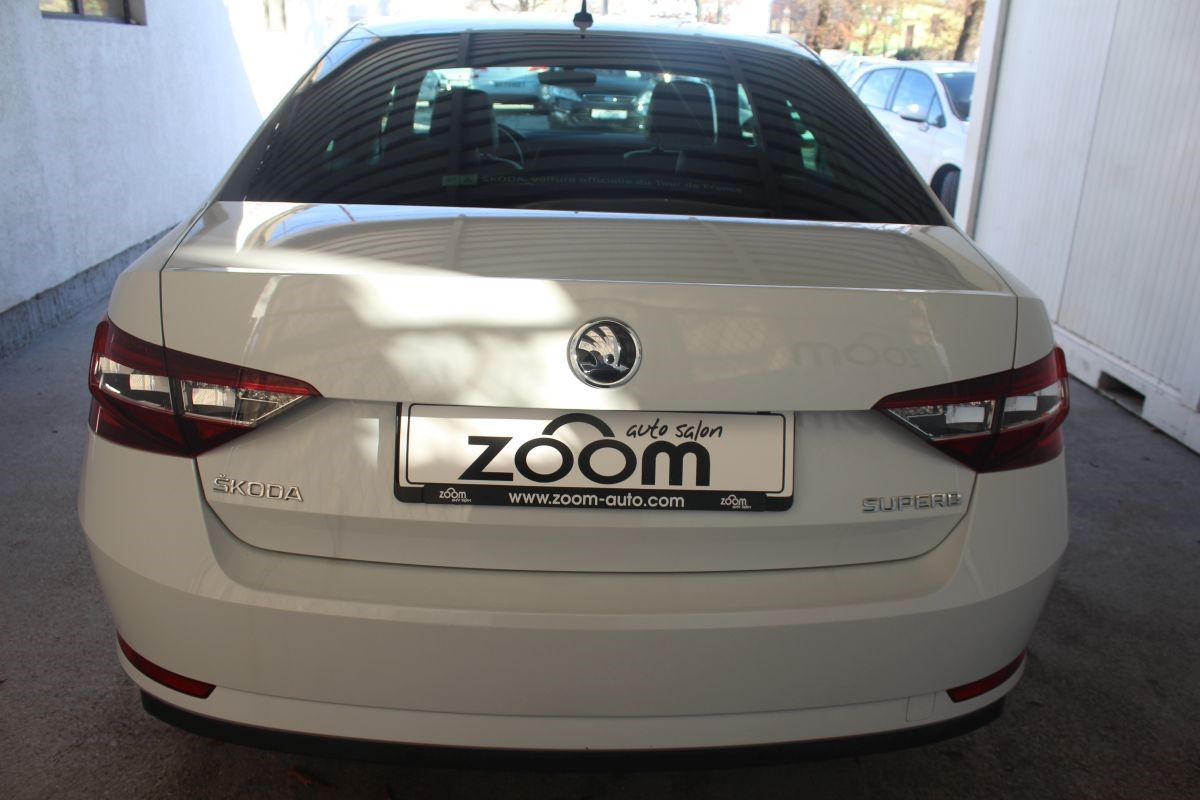Škoda SUPERB 2.0 TDI DSG