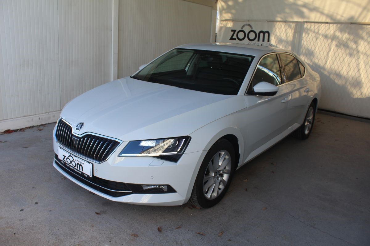 Škoda SUPERB 2.0 TDI DSG