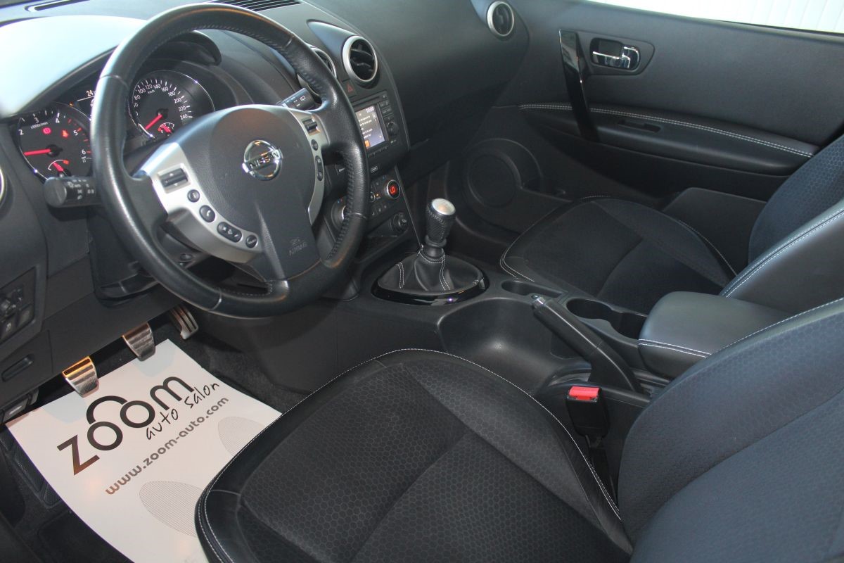 Nissan
 Qashqai 1,6 DCI