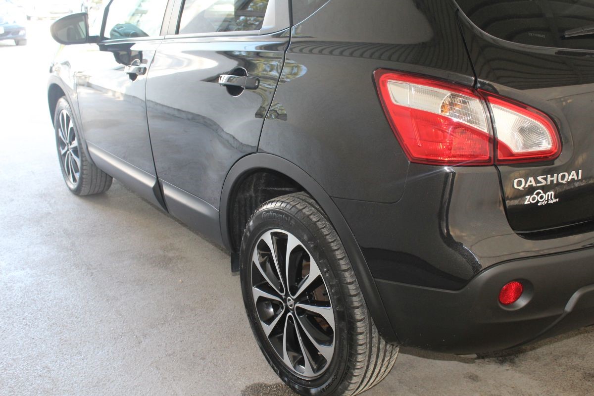 Nissan
 Qashqai 1,6 DCI