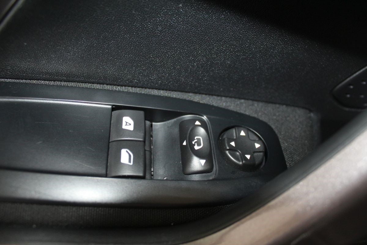 Peugeot 2008 1.6 HDI
