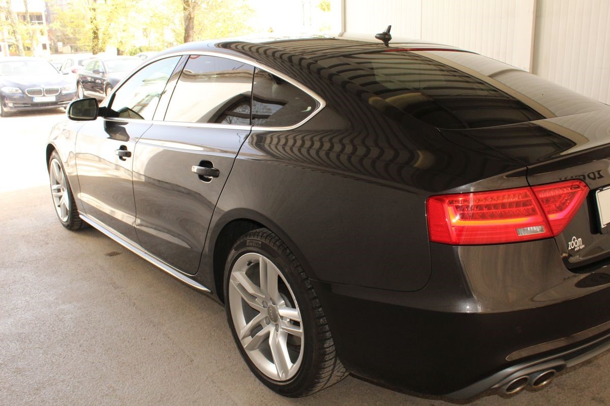 Audi A5
 2.0 TDi Sportback Ambition Luxe Quattro Clean Diesel