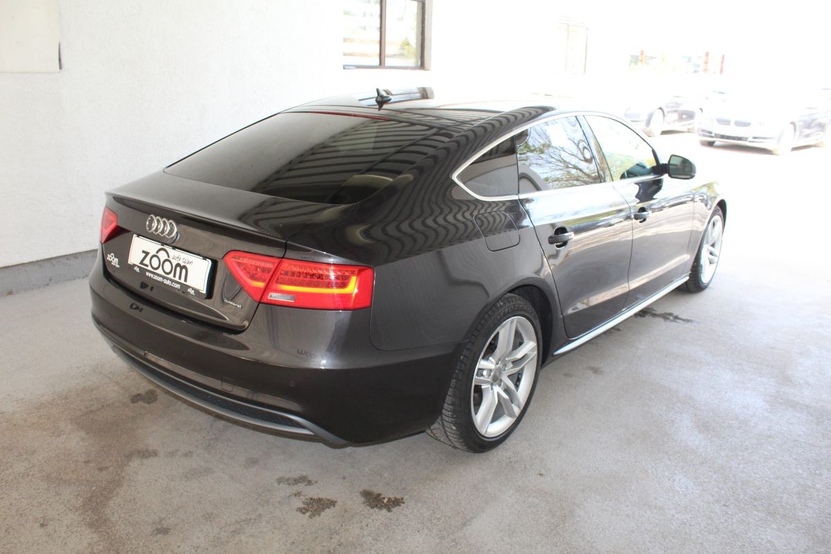 Audi A5
 2.0 TDi Sportback Ambition Luxe Quattro Clean Diesel