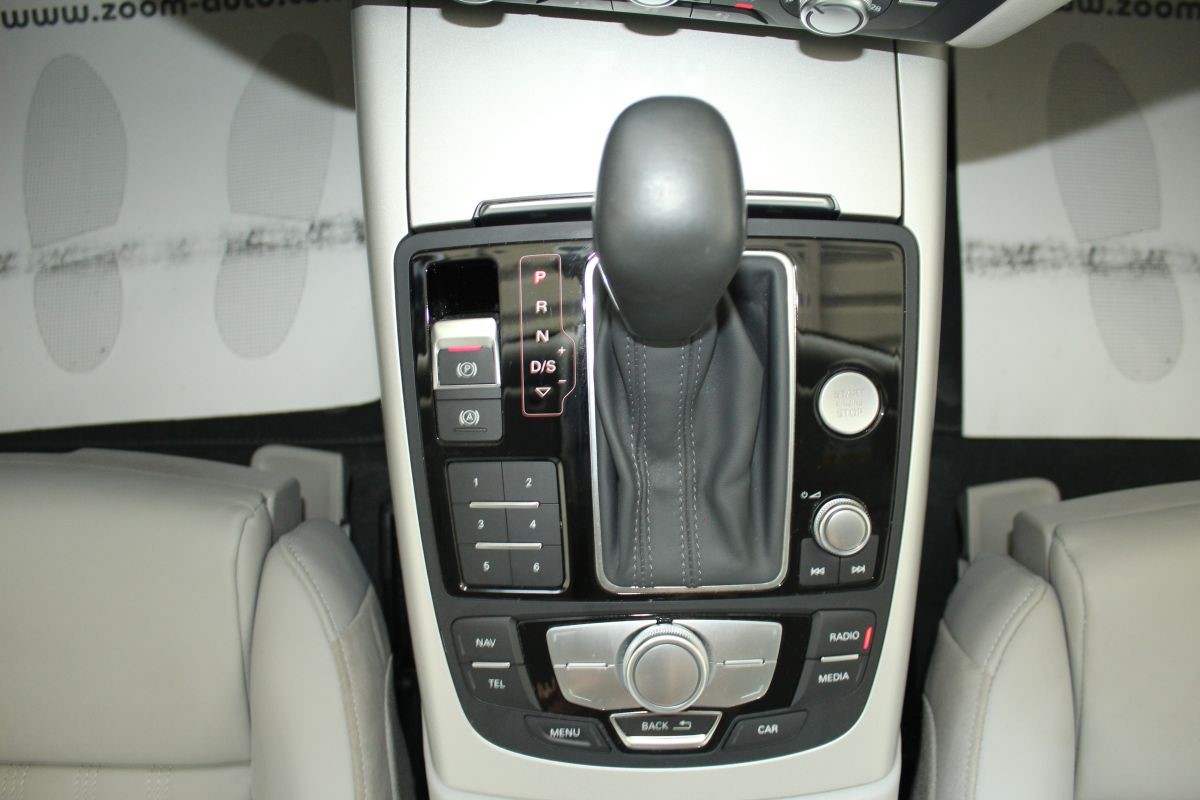 Audi A6
 3.0 TDi V6 Quattro Business Line