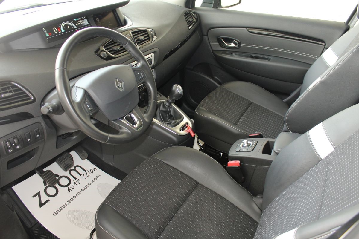 Renault Scenic 1.5 DCI