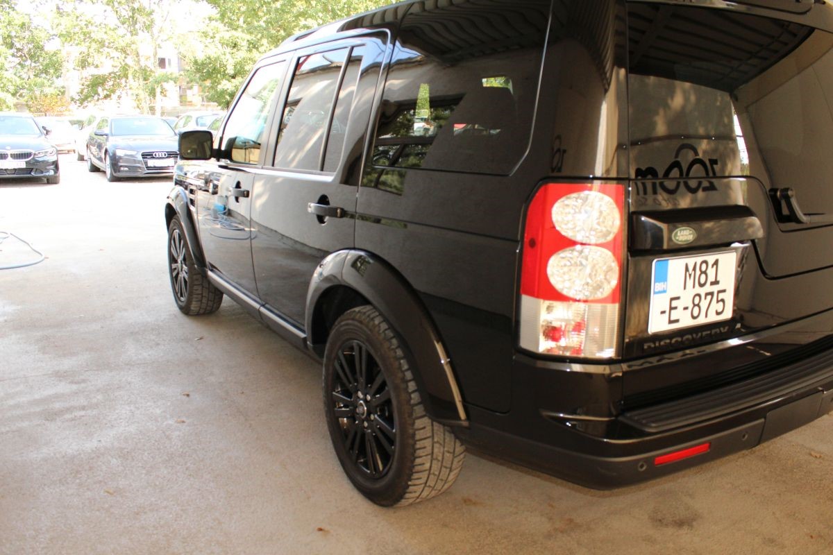 Land Rover
 DISCOVERY 4 SDV6 3,0 HSE