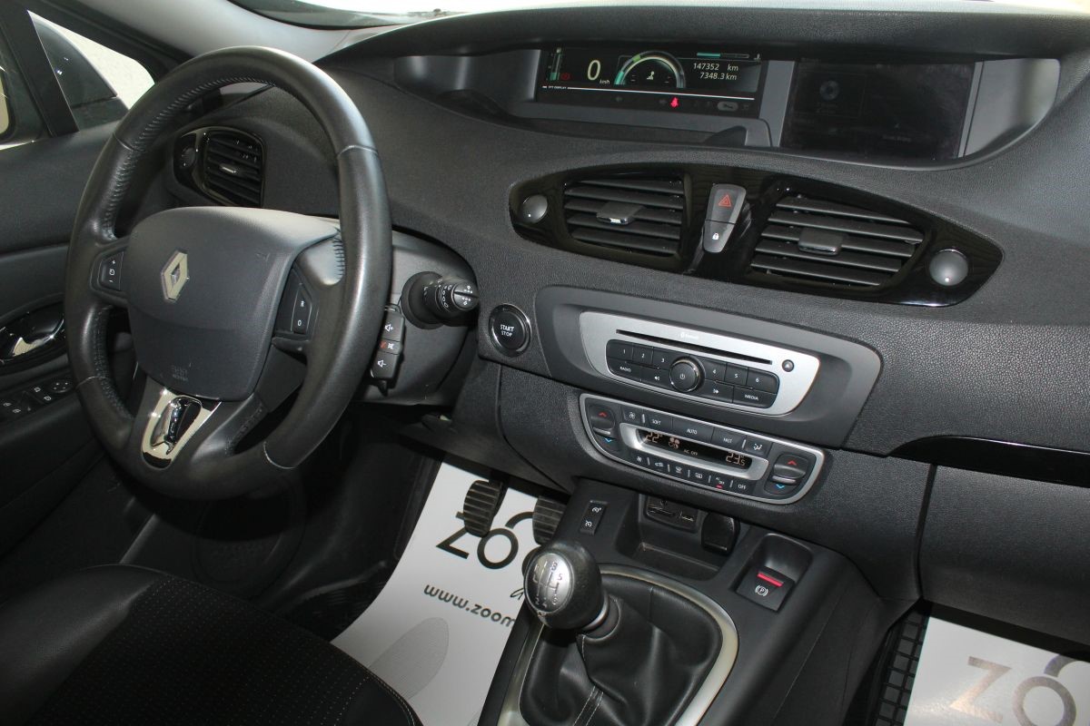 Renault Scenic 1.5 DCI