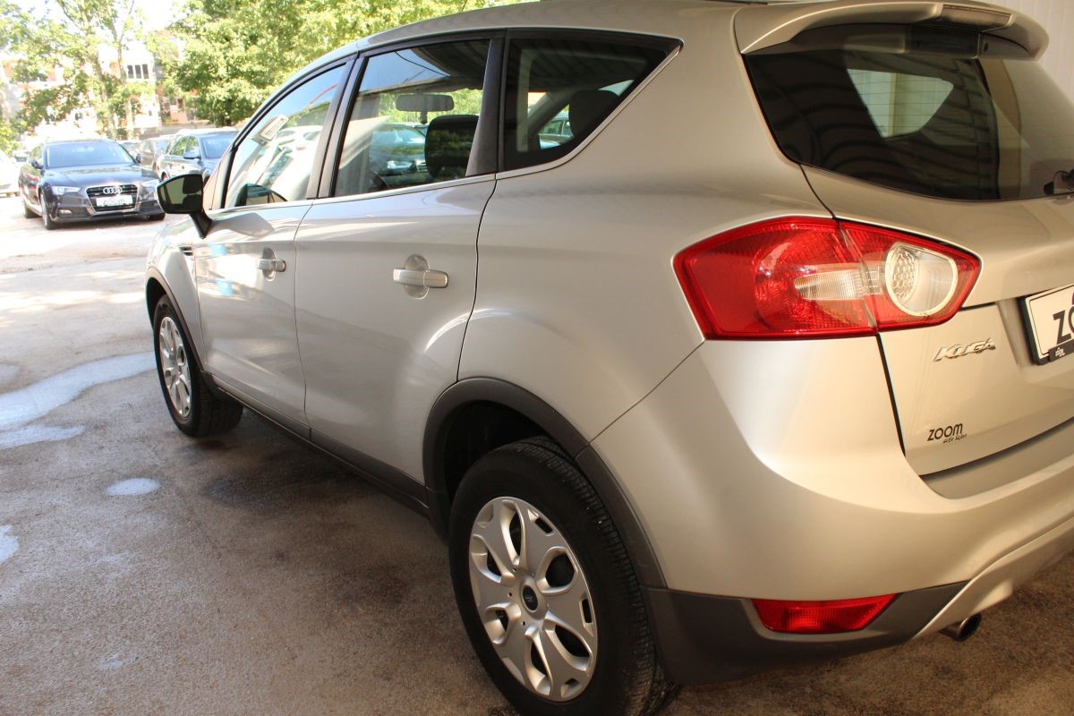 Ford
 Kuga 2,0 CDTI 