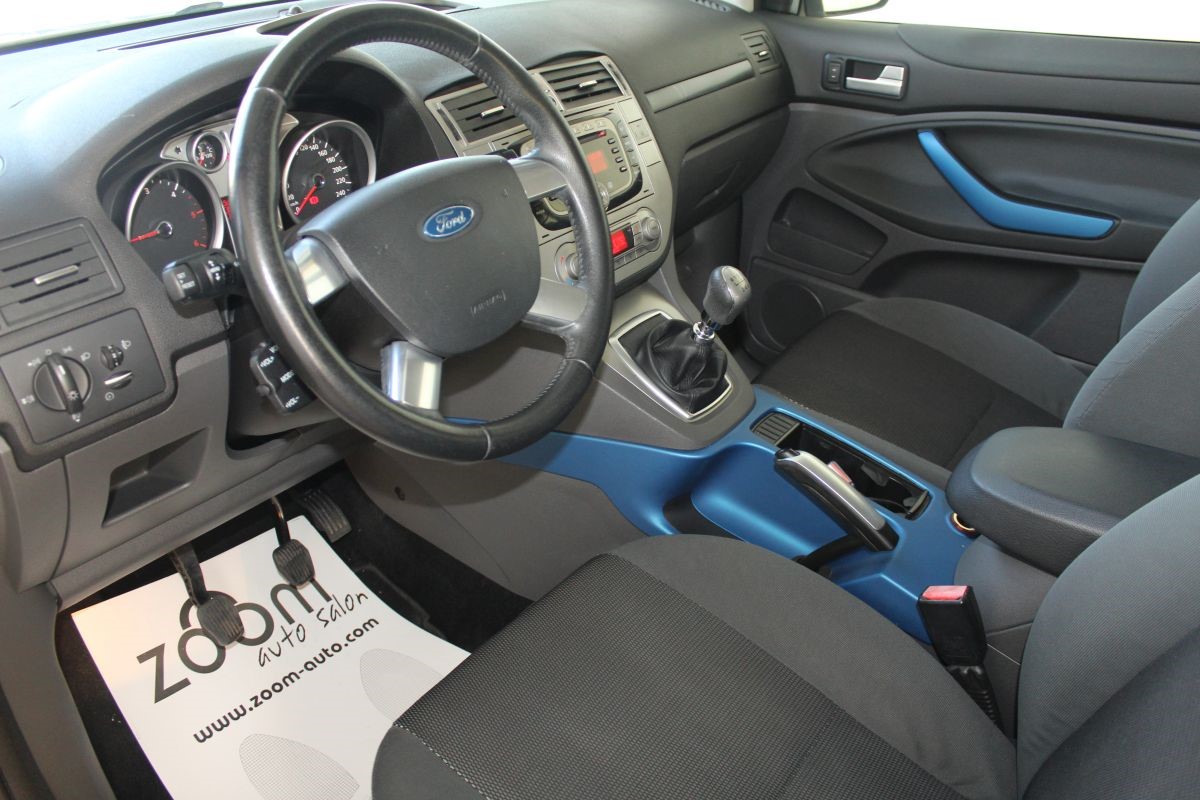 Ford
 Kuga 2,0 CDTI 