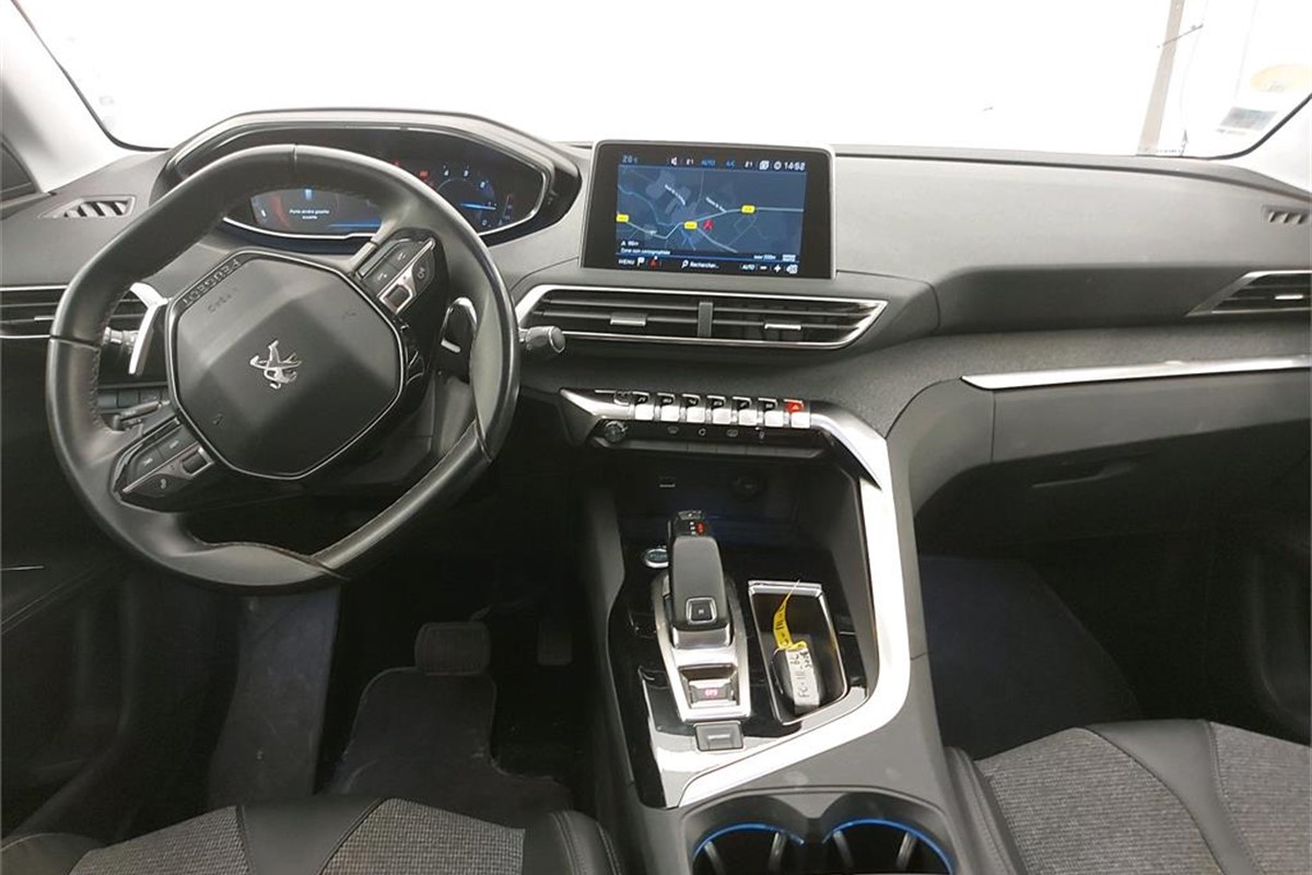 Peugeot 3008 ALLURE 1.5 BLUEHDI  Automatik