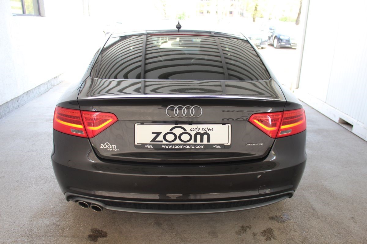 Audi A5
 2.0 TDi Sportback Ambition Luxe Quattro Clean Diesel