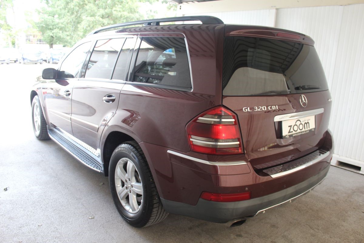 Mercedes-Benz GL-Class
 320 CDI 4 MATIC