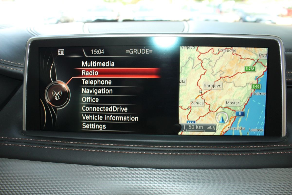 BMW
 X6
  M Sport 3,0 d