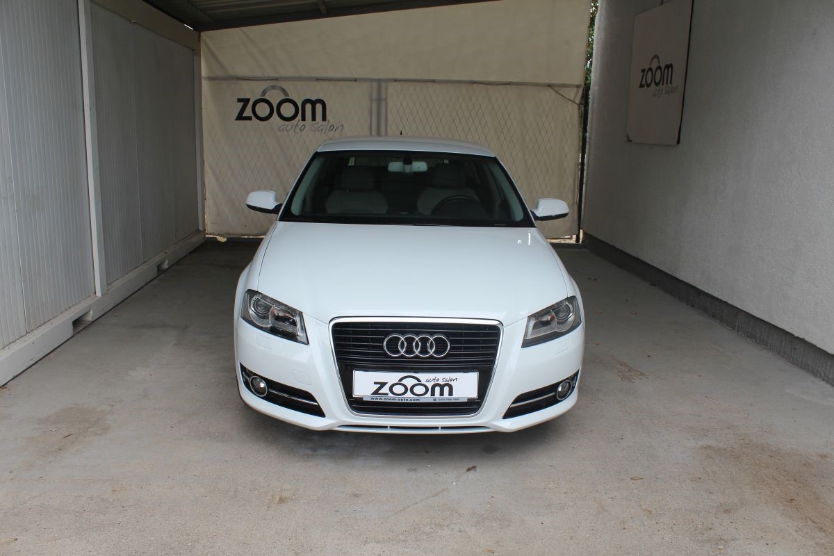 Audi A3
 2.0 TDI Sportback Ambition Luxe