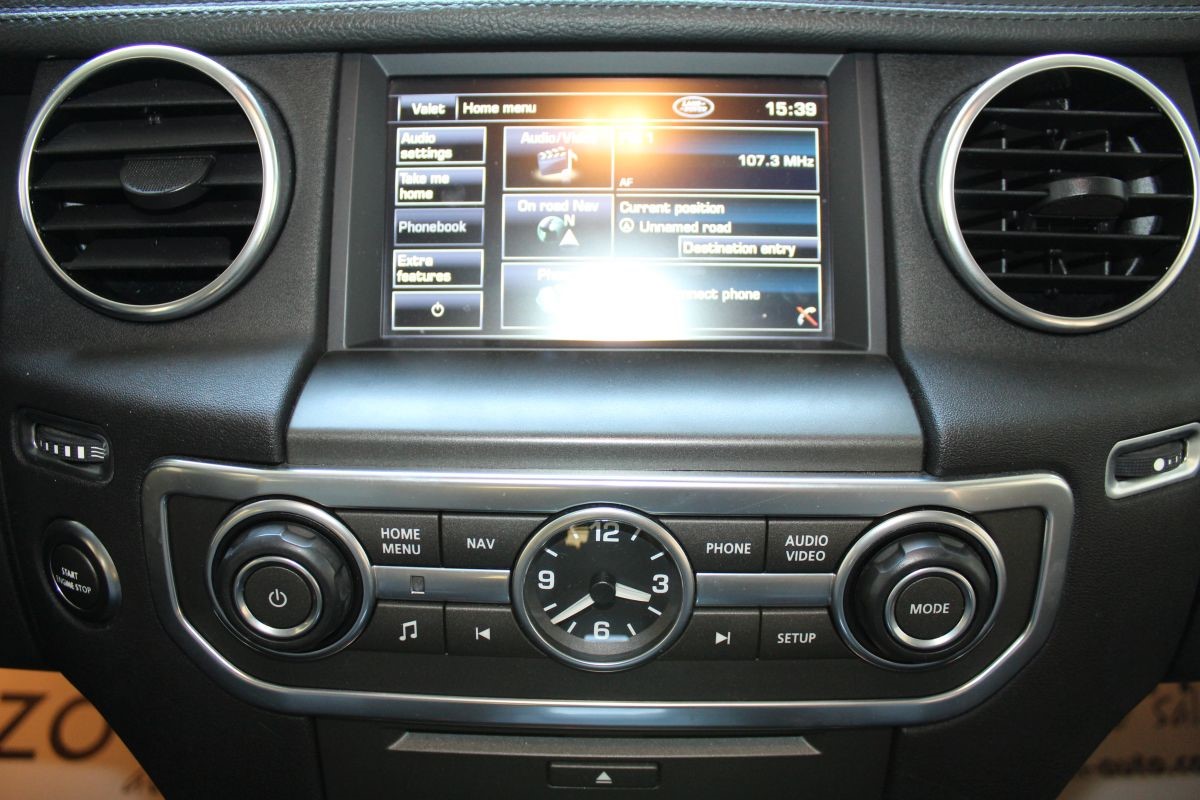 Land Rover
 DISCOVERY 4 SDV6 3,0 HSE
