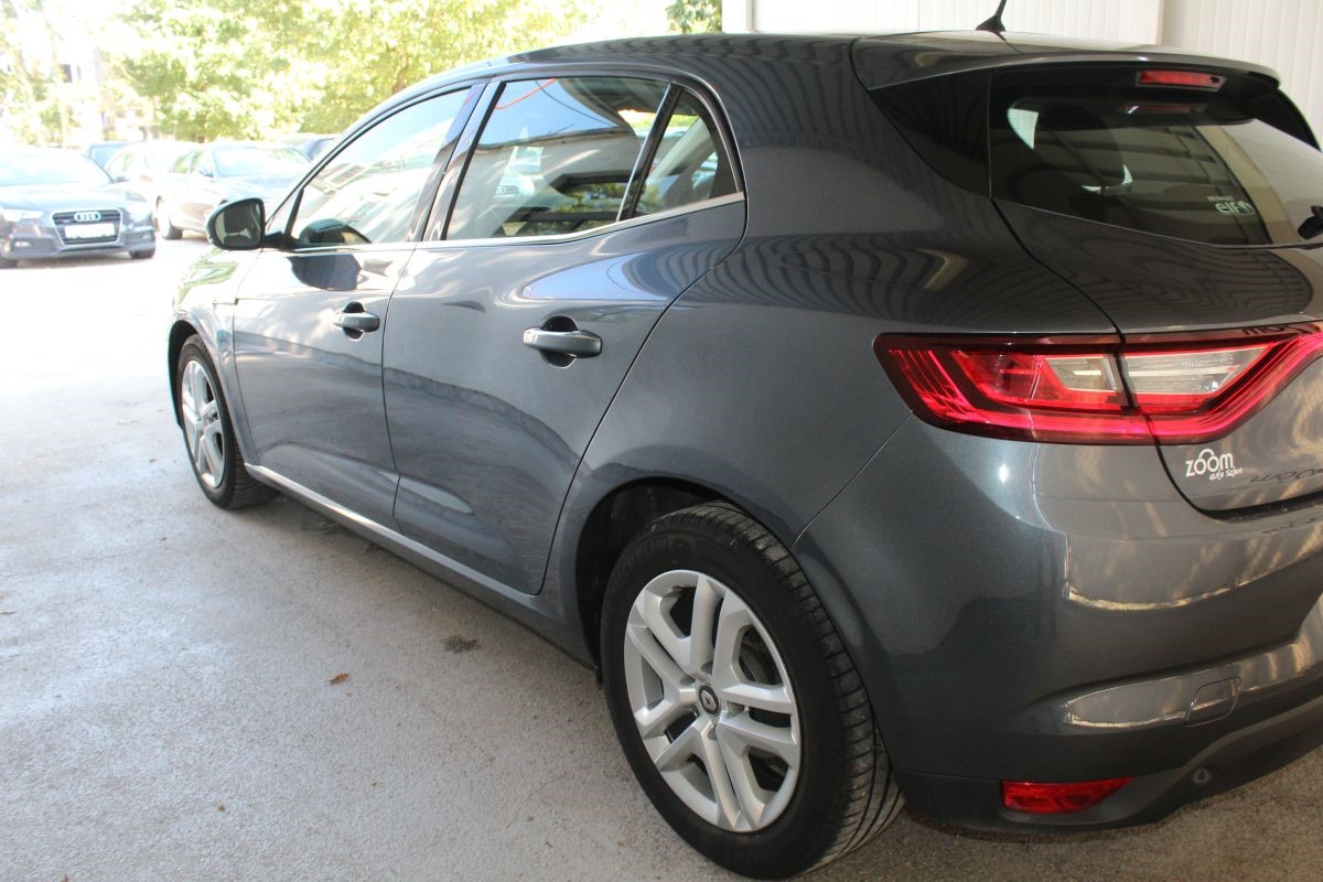 Renault Megane 1.5 DCI EDC