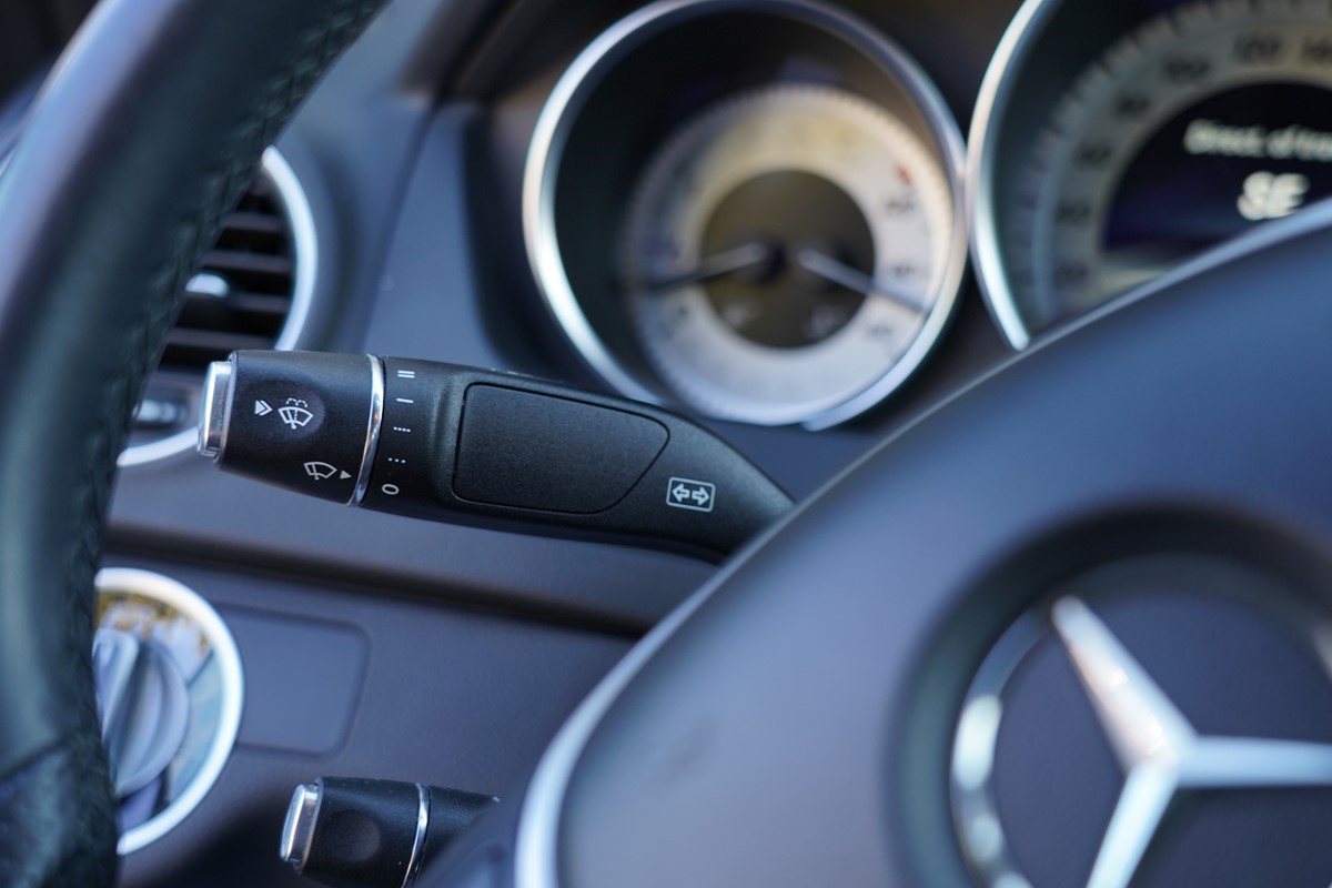 Mercedes-Benz C-Class
 220 CDI 