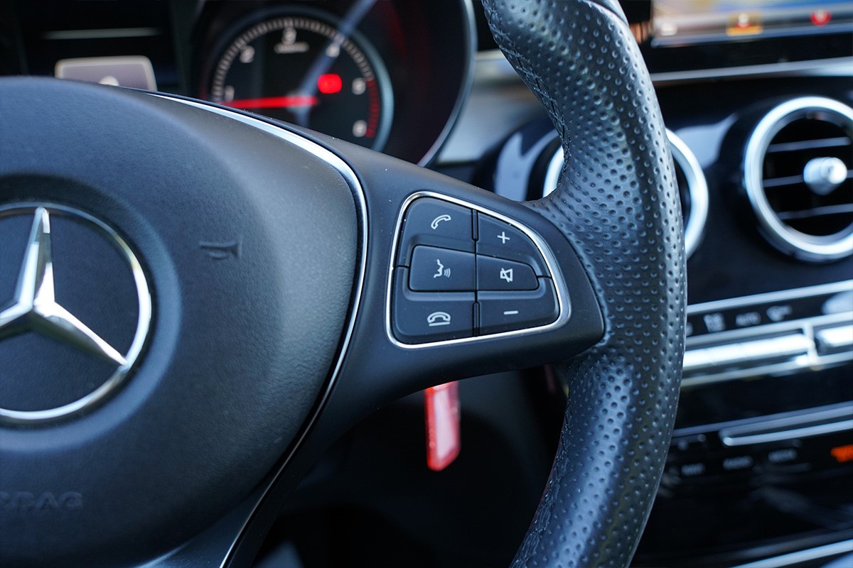 Mercedes-Benz C-Class
 220CDI Business