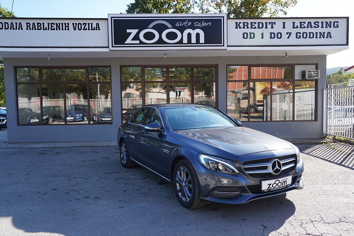 Mercedes-Benz C-Class
 220CDI Business