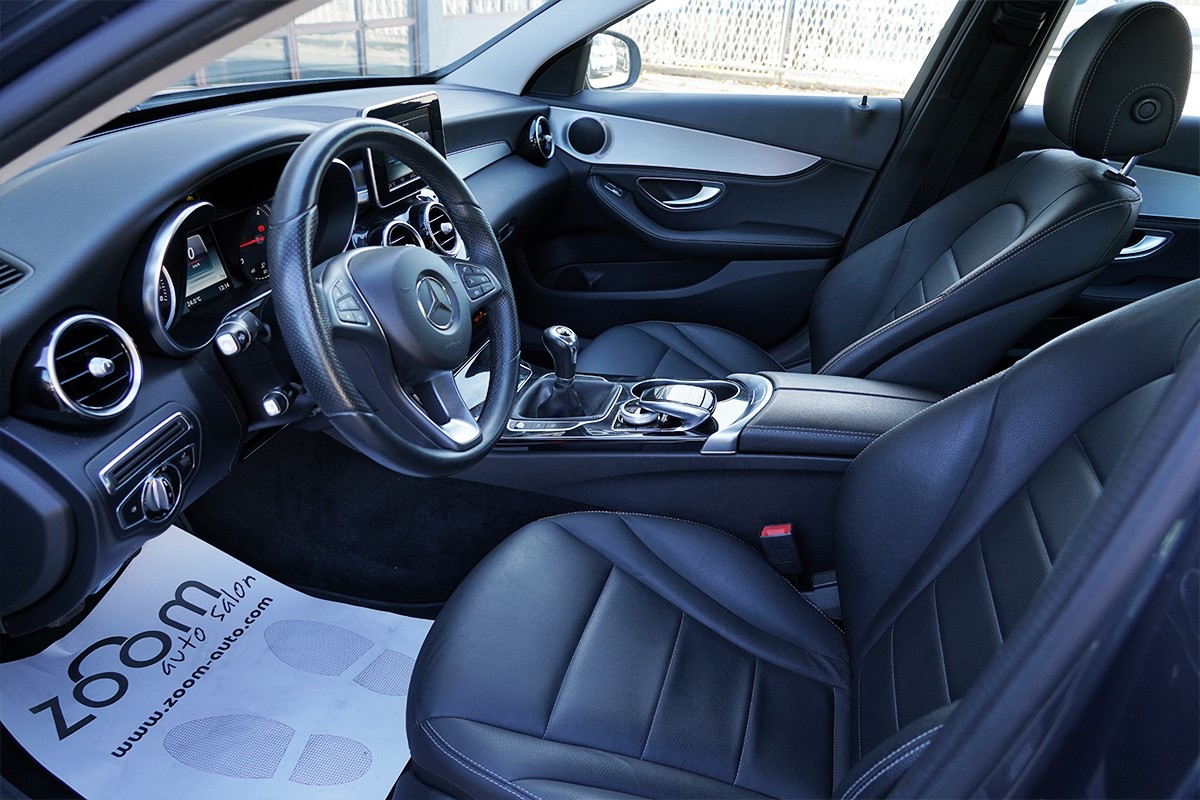 Mercedes-Benz C-Class
 220CDI Business
