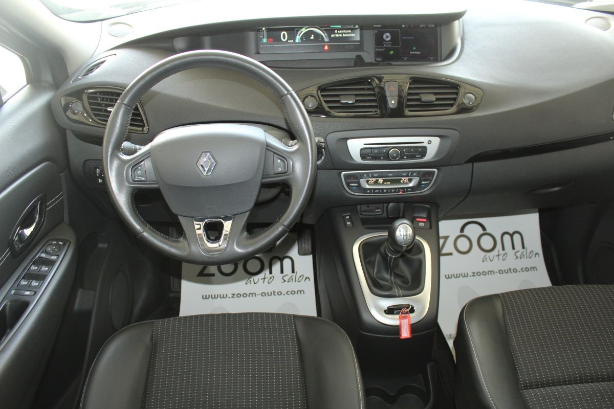 Renault Scenic 1.5 DCI