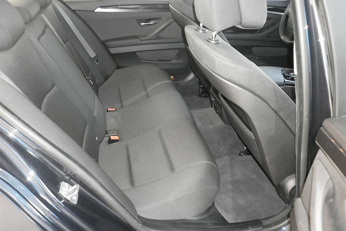 BMW
 5-Series 530 D Eletta