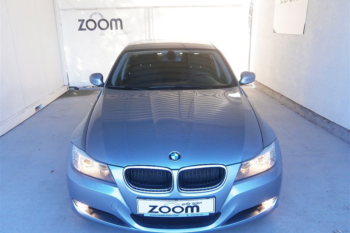 BMW
 3-Series 320 D xDrive Confort