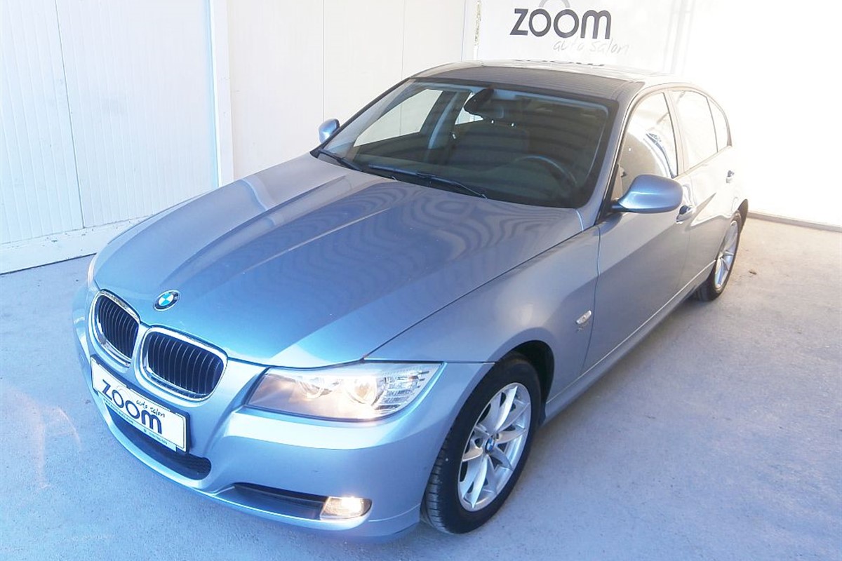 BMW
 3-Series 320 D xDrive Confort