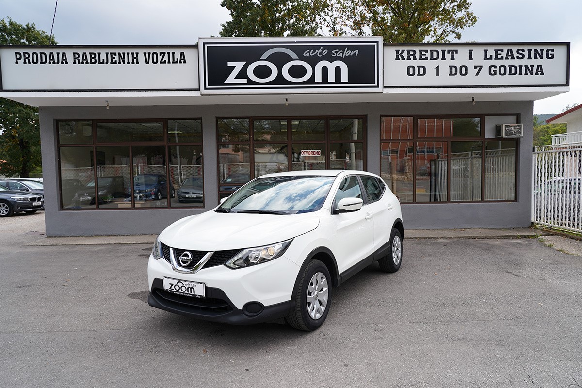 Nissan
 Qashqai 1.6 DCI 4 X 4