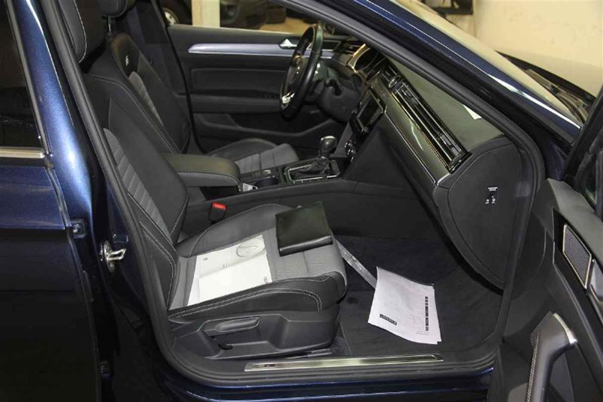 Volkswagen Passat 2,0 DSG R-Line