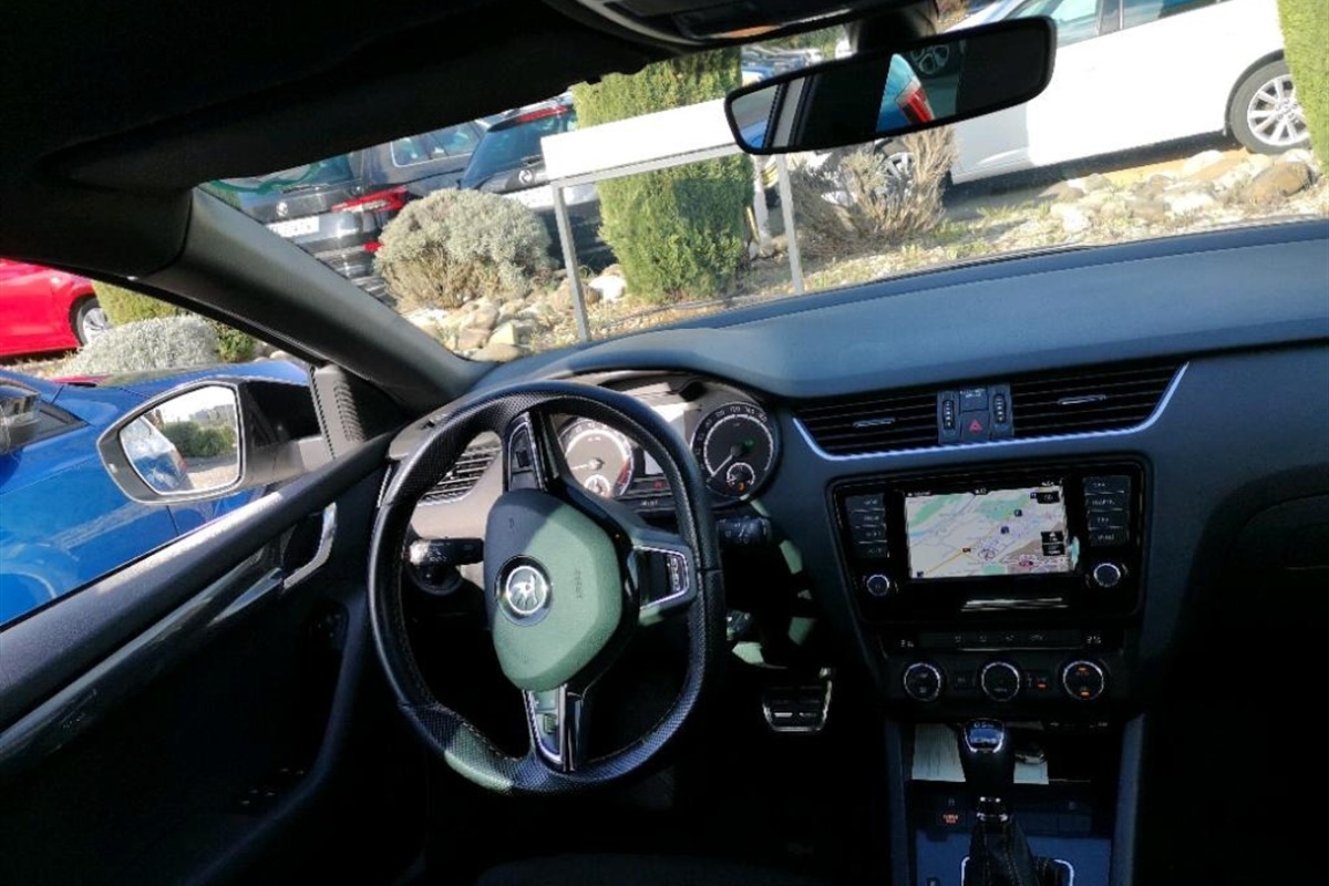 Škoda Octavia Combi 2,0 TDI DSG RS