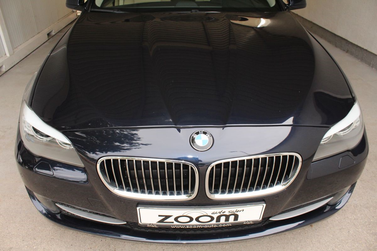 BMW
 5-Series 530d xDrive Futura 