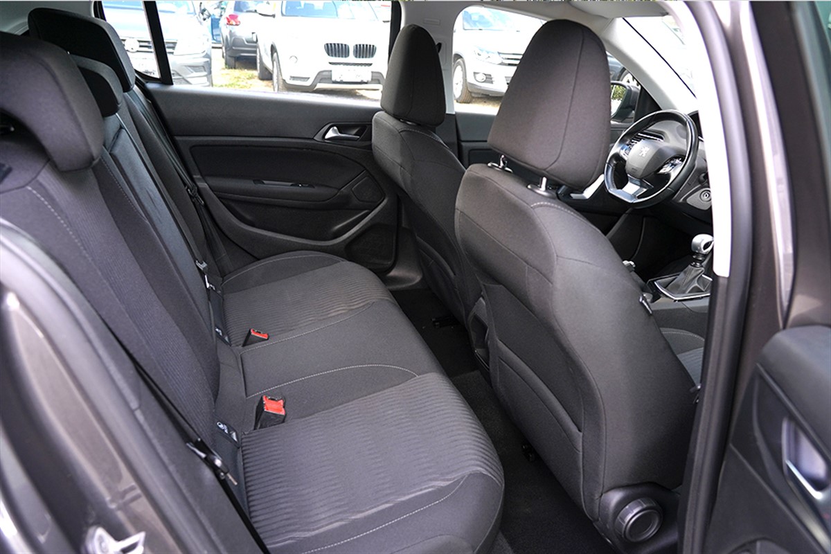 Peugeot 308 1.6 BLUEHDI