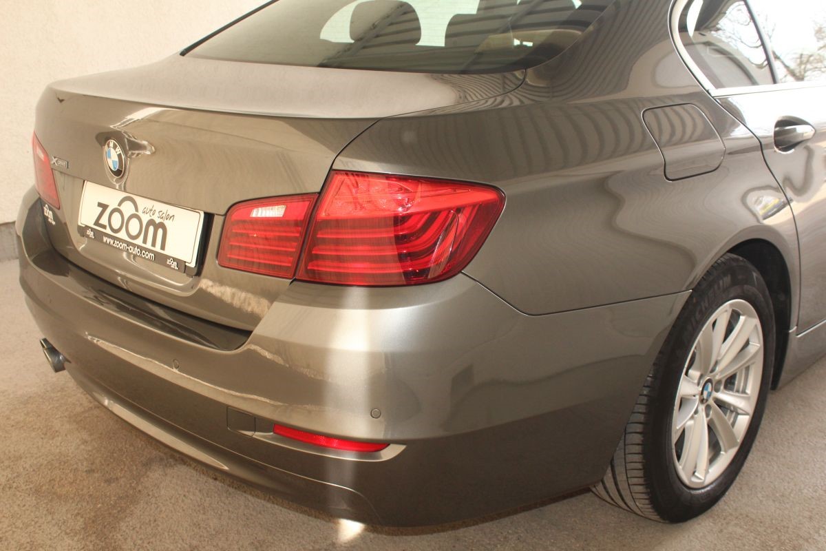 BMW
 5-Series F10 520D xDrive Executive *FACELIFT*