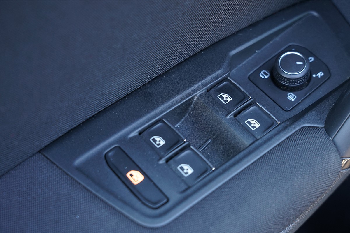 Volkswagen Tiguan
 2,0 TDI