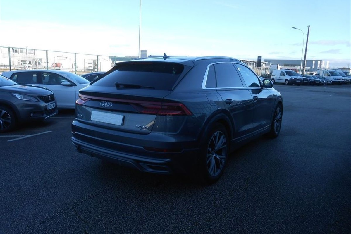 Audi Q8 50 TDi S-line Quattro Tiptronic