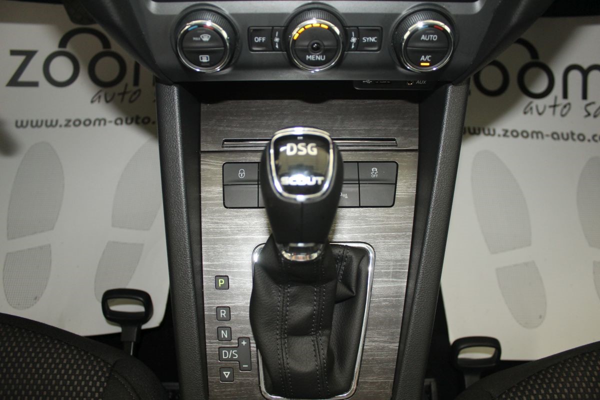 Škoda Octavia SCOUT 2,0 TDI 4X4 