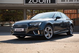 Audi A4
 2.0 TDI S line