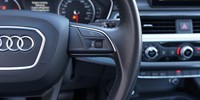 Audi A4
 2.0 TDI  BUSINESS LINE S TRONIC 