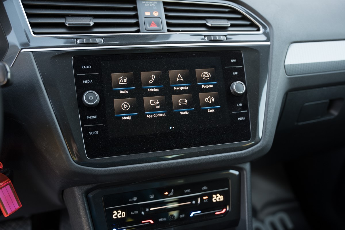 Volkswagen Tiguan
 2.0 TDI DSG 4MOTION