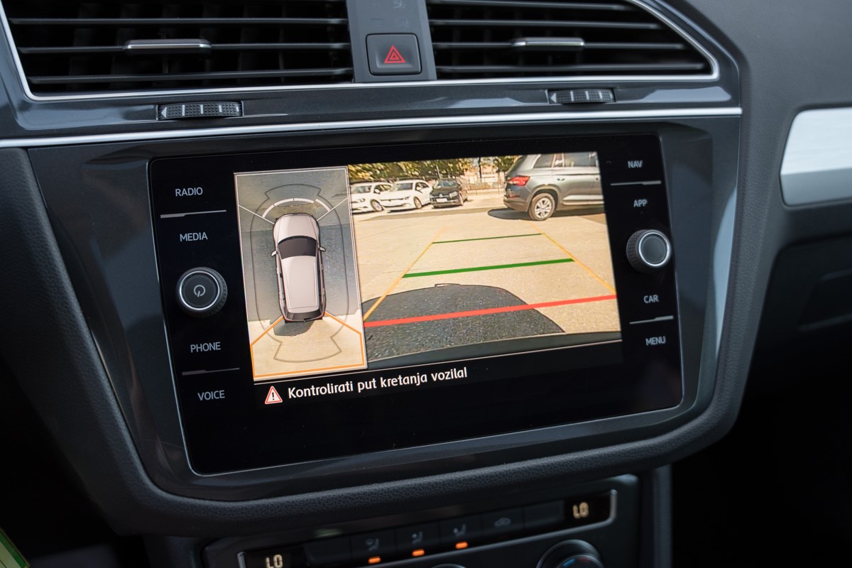 Volkswagen Tiguan
 2.0 TDI DSG