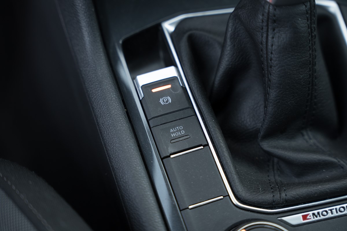 Volkswagen Tiguan
 2.0 TDI DSG 4MOTION