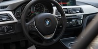 BMW
 3-Series 318d Advantage