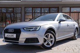 Audi A4
 35 TDi Stronic Business Line