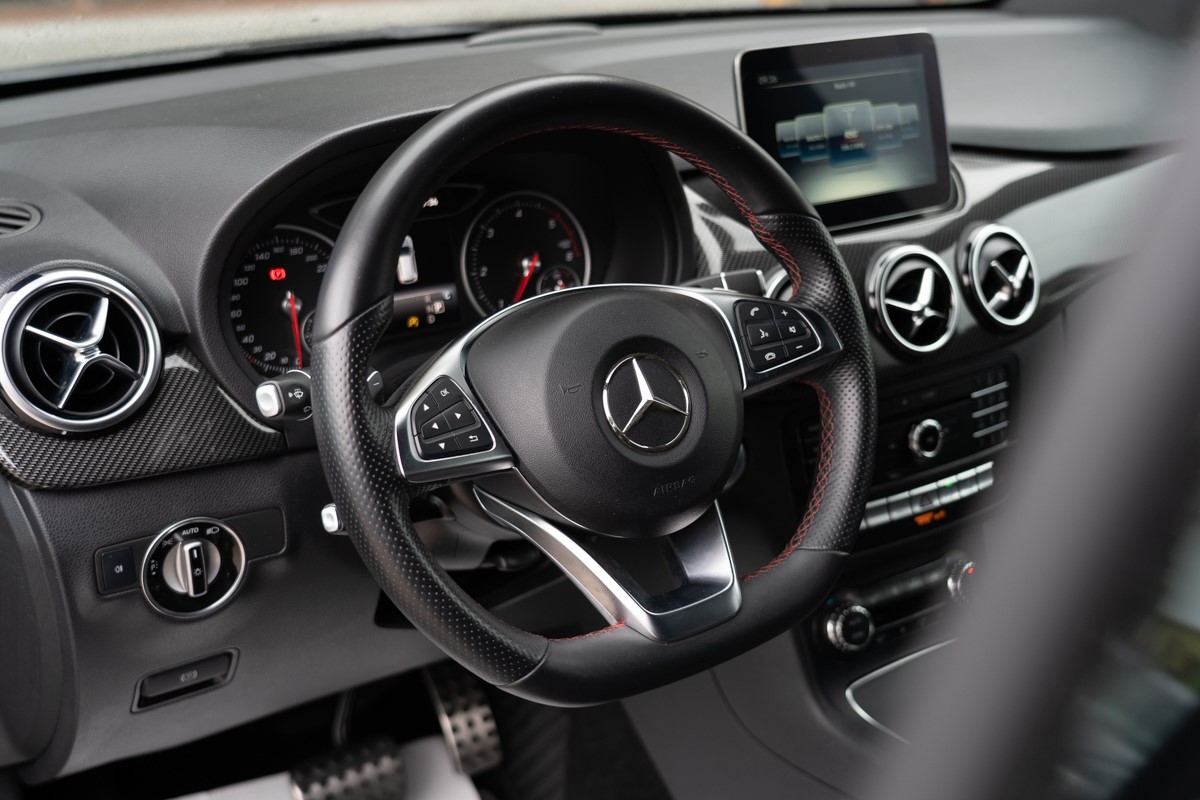 Mercedes-Benz B-Class 200d Business Executive Edition