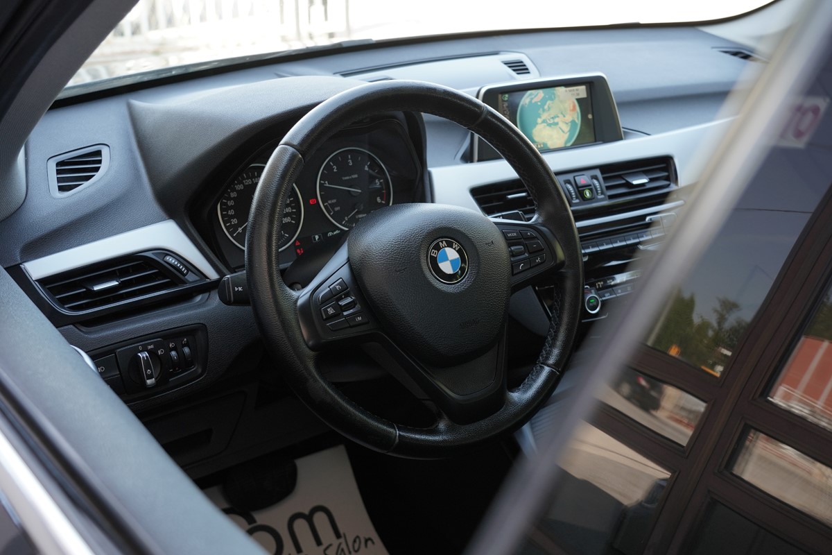 BMW
 X1  190  XDRIVE