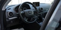 Audi A3
 1.6 TDi S-Tronic Berline Ambiente