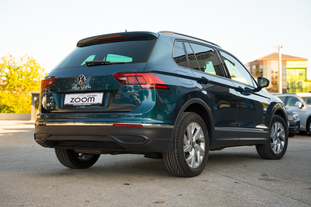 Volkswagen Tiguan
 2.0 TDI DSG 4MOTION